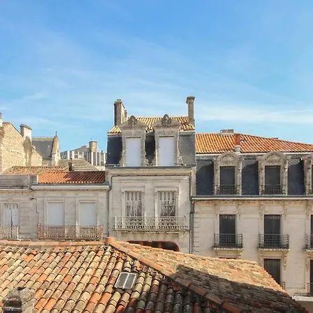 Le Fanfrelin : Grand Studio Renove/ Wi-Fi Angoulême Exterior foto